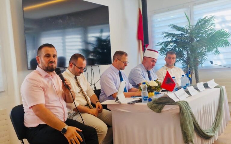 المشيخة الألبانية بسويسرا تناقش خطة تعزيز العمل الإسلامي