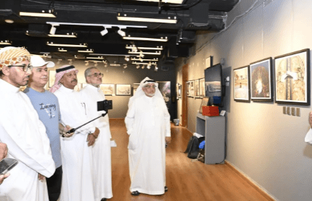 معرض «أطياف الحرمين حول العالم»..